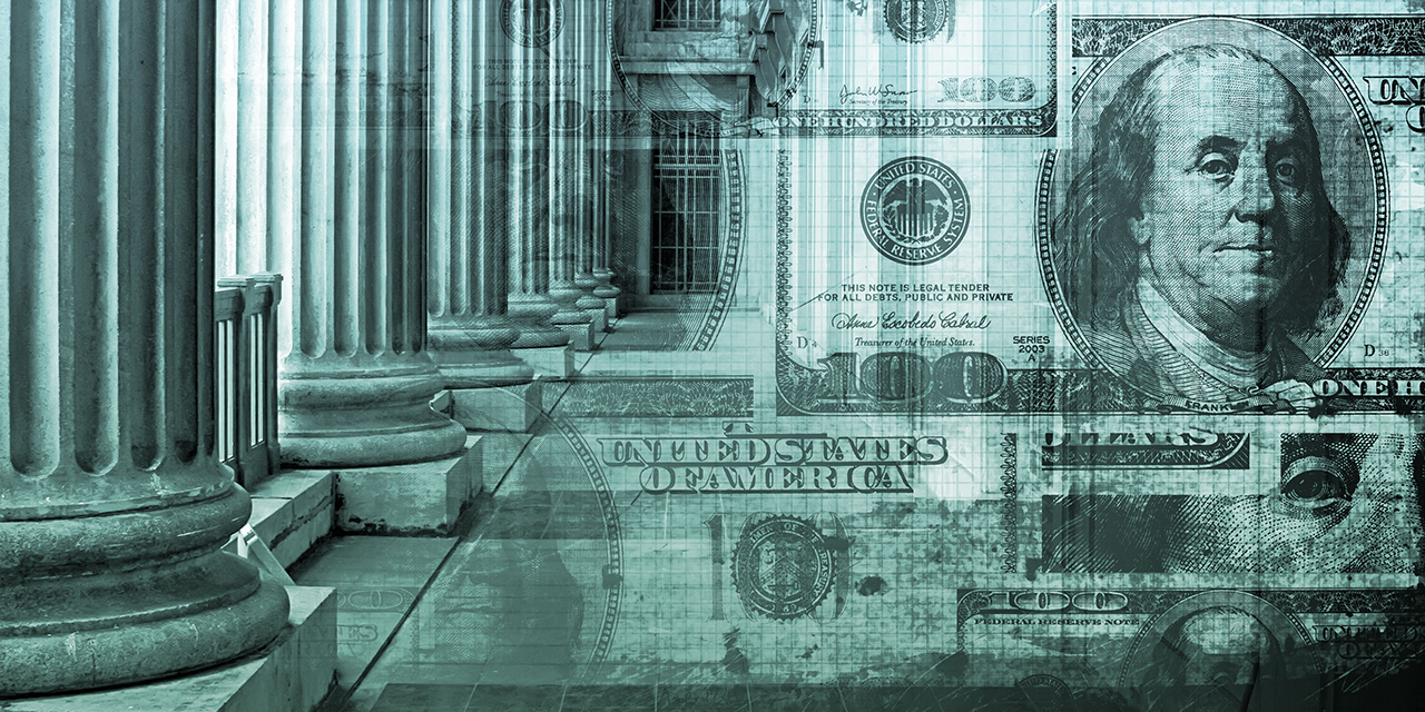 Photo: Banking System and Electronic Transfer for Business Photo: Banking System and Electronic Transfer for Business